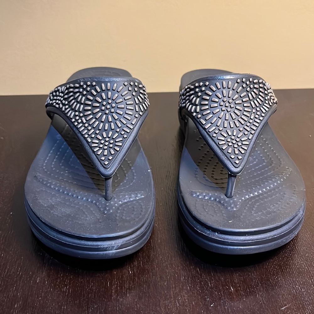 Crocs Monterey Diamente Wedge flip flop, size 9